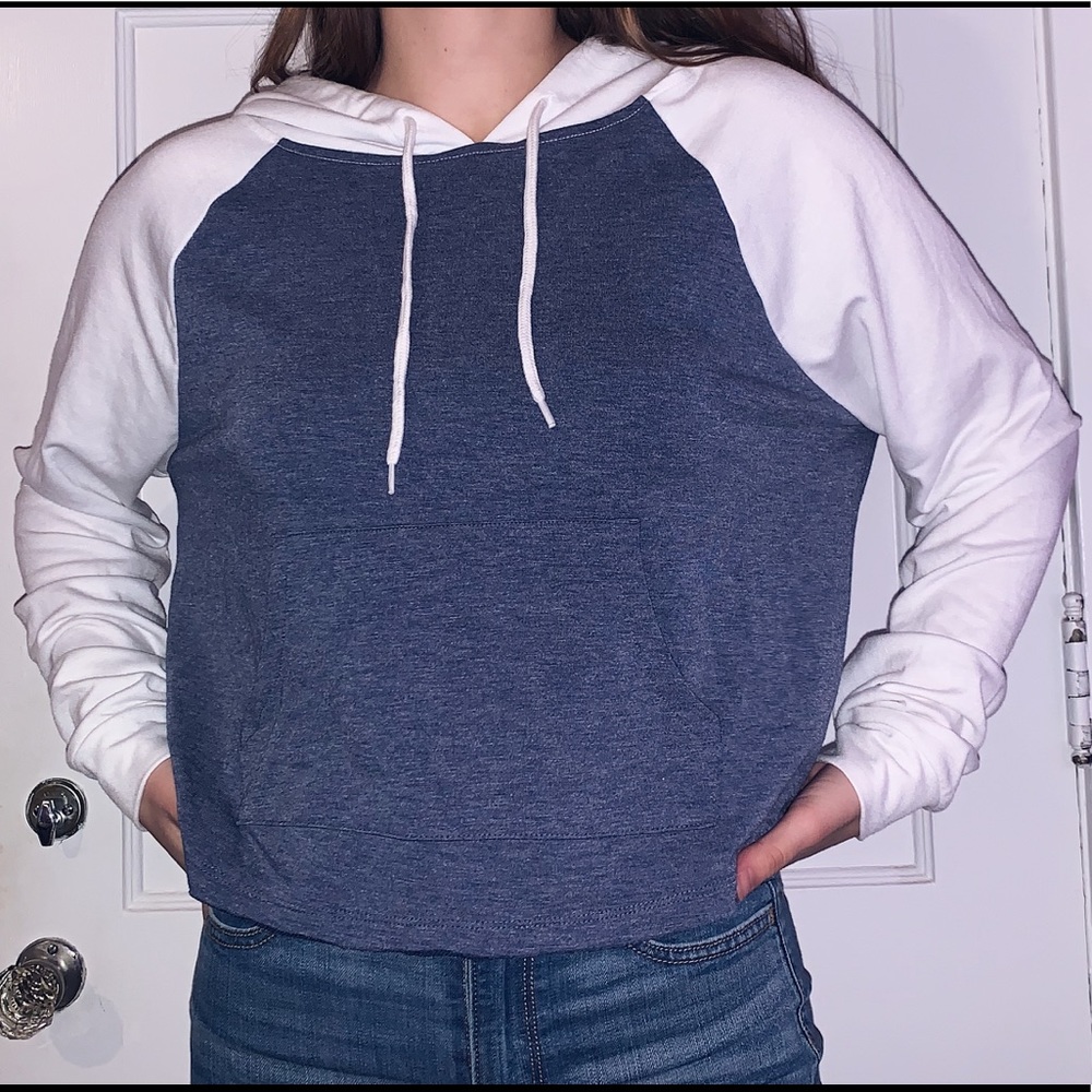 Cropped Sweatshirt